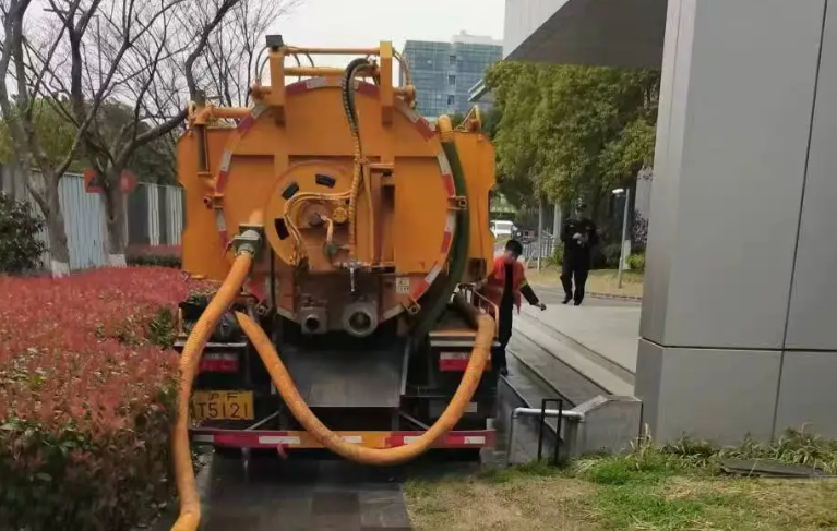 上海管道冲洗清淤工作及影响因素分析